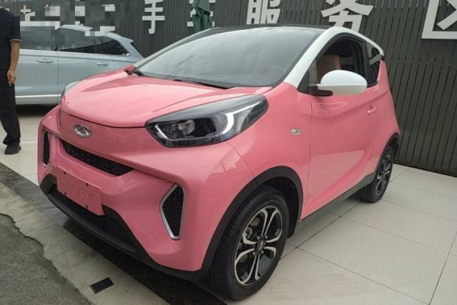 Used Chery QQ Little Ant 2021 150 000 Yuan "Ant Fan" Edition New Ant Cool Version Lithium-Ion Battery