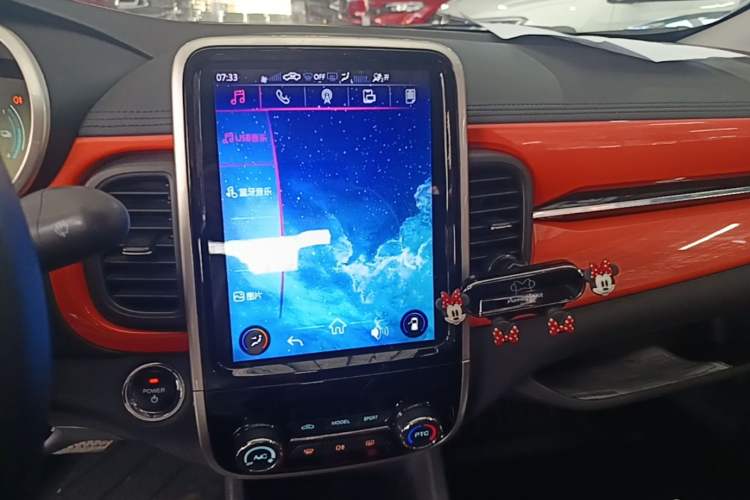 Used Chery QQ Little Ant 2021 150 000 Yuan "Ant Fan" Edition New Ant Cool Version Lithium-Ion Battery Audio And AC Panel