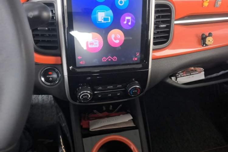 Used Chery QQ Little Ant 2021 200 000-Yuan Ant Fan Edition Talent Version NMC Battery 301 km Audio And AC Panel