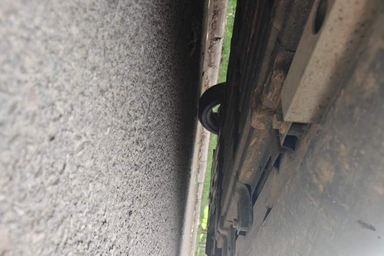 Used Chery QQ Little Ant 2021 150 000 Yuan "Ant Fan" Edition New Ant Cool Version Lithium-Ion Battery Chassis Front Left
