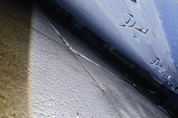 Used Chery QQ Little Ant 2021 150 000 Yuan Ant Fan Edition Ant Trend Version Lithium Iron Phosphate Chassis Rear Right