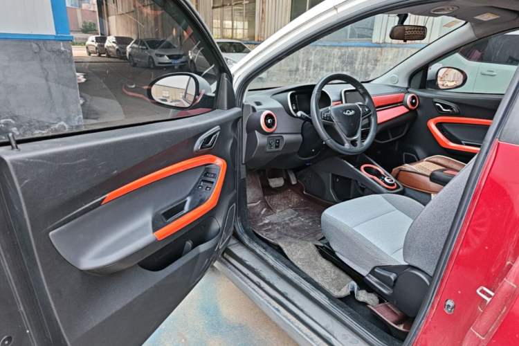 Used Chery QQ Little Ant 2021 150 000 Yuan Ant Fan Edition Ant Stylish Version Lithium-Ion Battery Driver Seat
