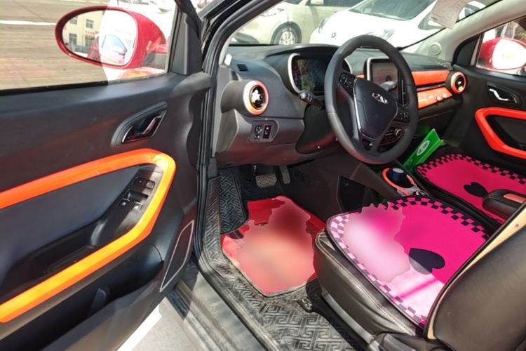 Used Chery QQ Little Ant 2021 200 000-Yuan Ant Fan Edition Oxygen Version Lithium-Ion Battery 301 km Driver Seat