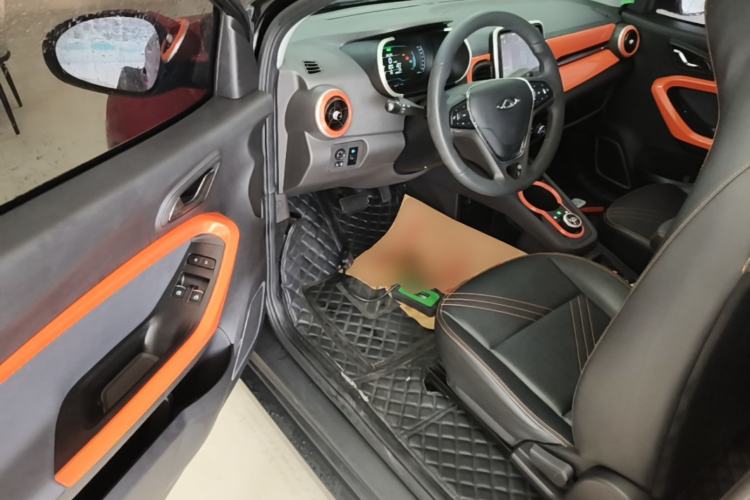 Used Chery QQ Little Ant 2021 200 000 Yuan "Ant Fan" Edition Energized Version NMC Lithium Battery 301 km Driver Seat