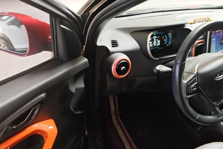 Used Chery QQ Little Ant 2021 150 000 Yuan Ant Fan Edition New Ant Cool Version Lithium Iron Phosphate Driver Seat