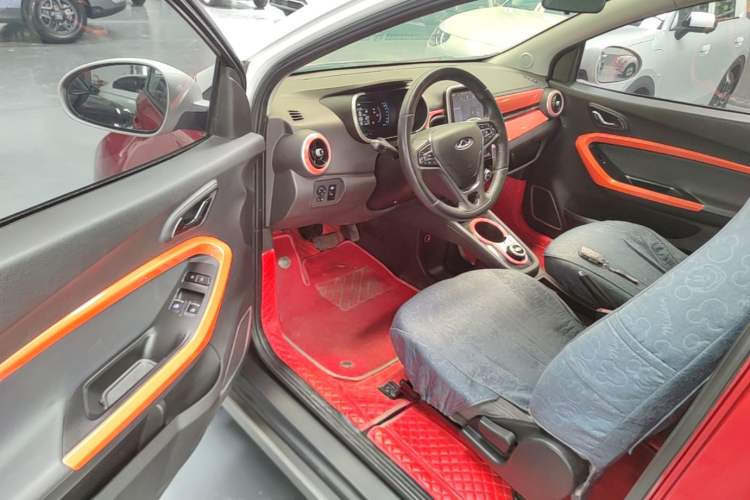 Used Chery QQ Little Ant 2021 150 000 Yuan "Ant Fan" Edition Ant Cool Version with Ternary Lithium Driver Seat