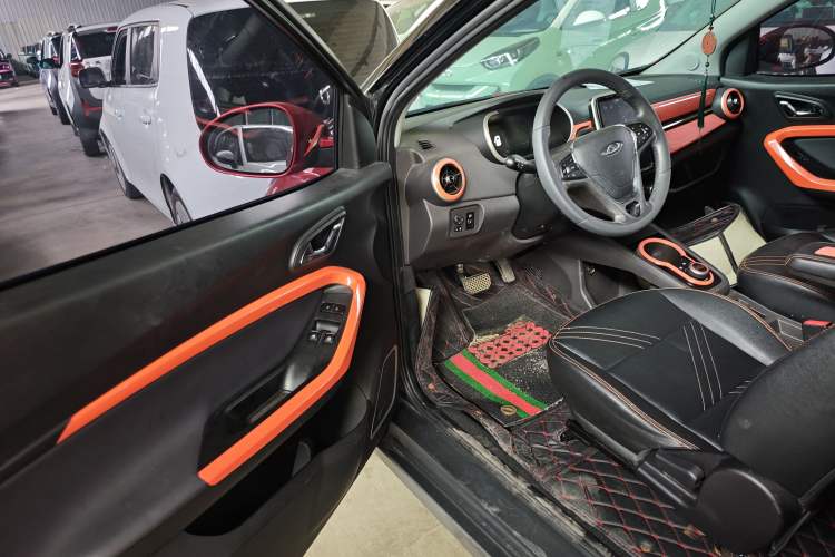 Used Chery QQ Little Ant 2021 200 000-Yuan Ant Fan Edition Talent Version NMC Battery 408 km续航 Driver Seat