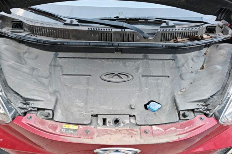 Used Chery QQ Little Ant 2021 150 000 Yuan Ant Fan Edition Ant Stylish Version Lithium-Ion Battery Engine Bay