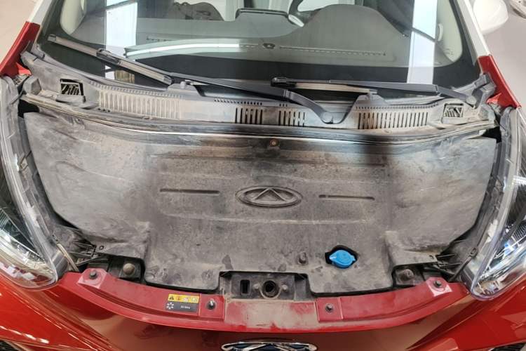 Used Chery QQ Little Ant 2021 150 000 Yuan Ant Fan Edition Ant Cool Version Lithium Iron Phosphate Engine Bay