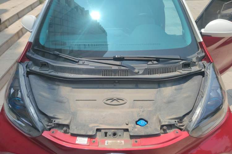 Used Chery QQ Little Ant 2021 150 000 Yuan Ant Fan Edition Ant Trend Version Lithium Iron Phosphate Engine Bay