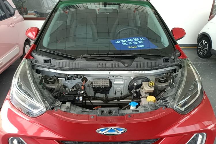 Used Chery QQ Little Ant 2021 200 000 Yuan "Ant Fan" Edition Energized Version NMC Lithium Battery 301 km Engine Bay