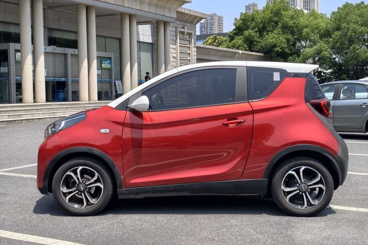 Used Chery QQ Little Ant 2021 150 000 Yuan Ant Fan Edition Queen Version Lithium Iron Phosphate Exterior 3