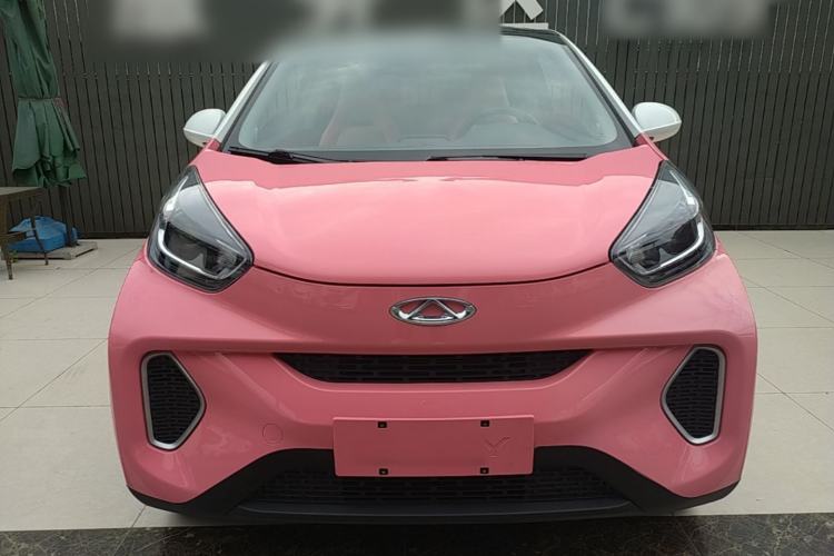 Used Chery QQ Little Ant 2021 150 000 Yuan "Ant Fan" Edition New Ant Cool Version Lithium-Ion Battery Front