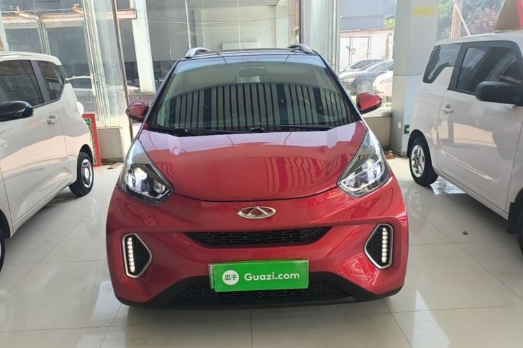 Used Chery QQ Little Ant 2021 200 000 Yuan "Ant Fan" Edition Energized Version NMC Lithium Battery 301 km Front