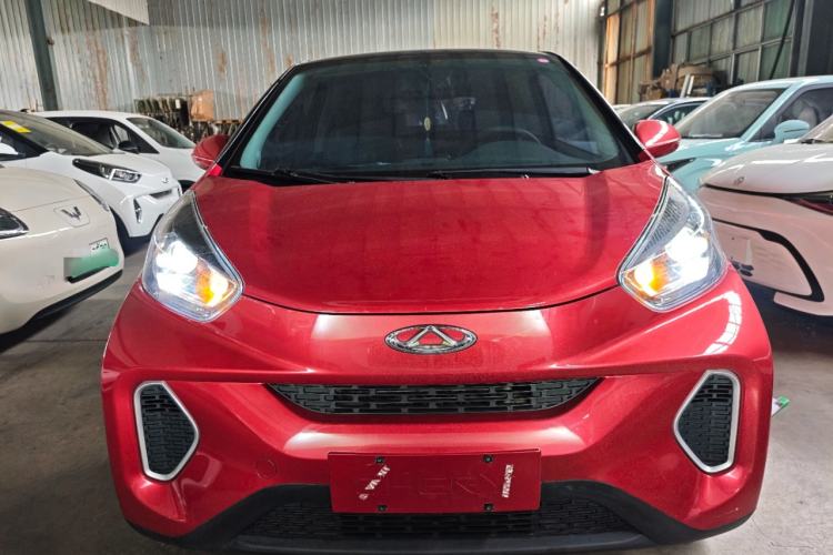 Used Chery QQ Little Ant 2021 200 000-Yuan Ant Fan Edition Talent Version NMC Battery 408 km续航 Front
