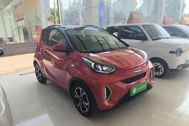 Used Chery QQ Little Ant 2021 200 000 Yuan "Ant Fan" Edition Energized Version NMC Lithium Battery 301 km Front Right 45 Deg