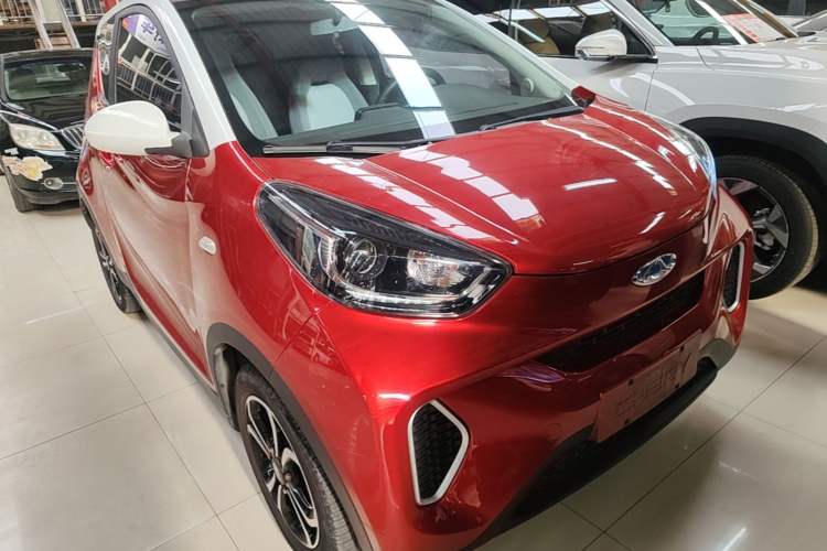 Used Chery QQ Little Ant 2021 150 000 Yuan Ant Fan Edition Ant Cool Version Lithium Iron Phosphate Front Right 45 Deg