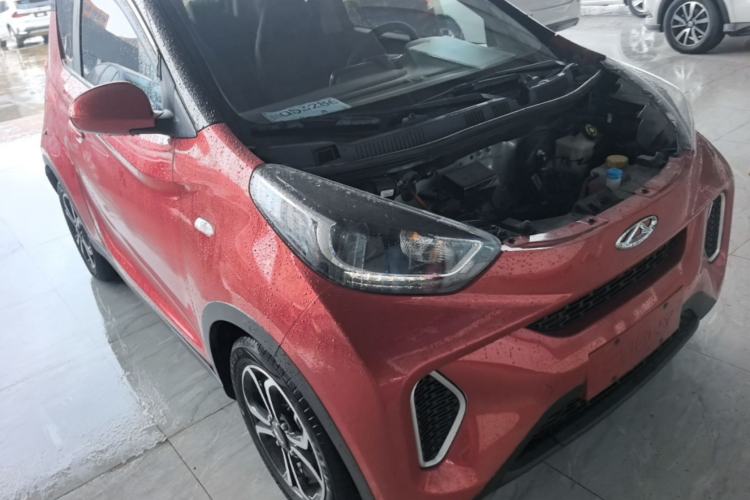 Used Chery QQ Little Ant 2021 200 000-Yuan Ant Fan Edition Talent Version NMC Battery 301 km Front Right 45 Deg