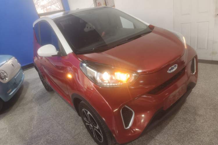 Used Chery QQ Little Ant 2021 150 000 Yuan Ant Fan Edition Ant Cool Version Lithium Iron Phosphate Front Right 45 Deg