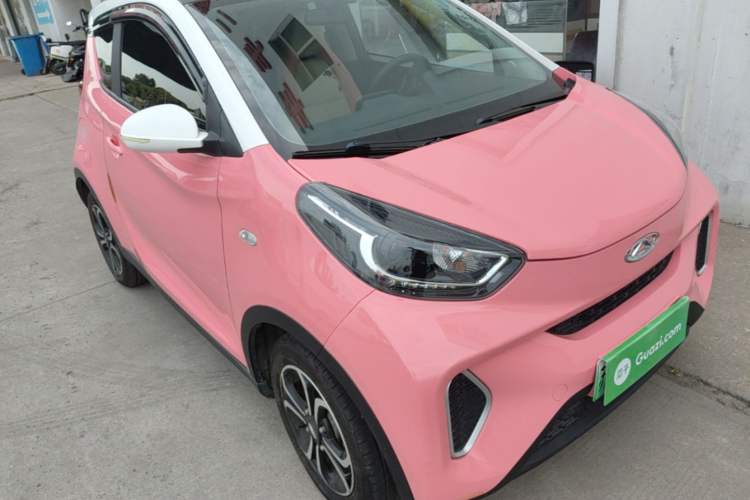 Used Chery QQ Little Ant 2021 200 000-Yuan Ant Fan Edition Talent Version NMC Battery 408 km续航 Front Right 45 Deg
