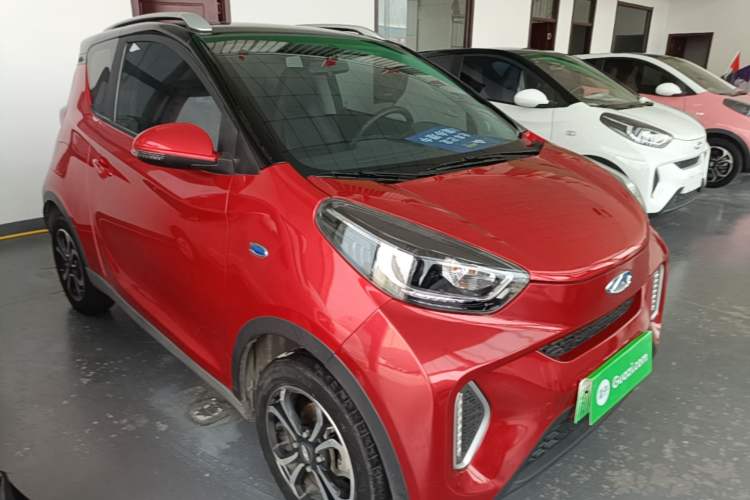 Used Chery QQ Little Ant 2021 200 000 Yuan "Ant Fan" Edition Energized Version NMC Lithium Battery 301 km Front Right 45 Deg