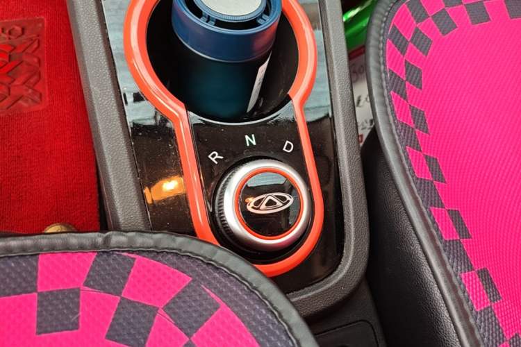 Used Chery QQ Little Ant 2021 200 000-Yuan Ant Fan Edition Oxygen Version Lithium-Ion Battery 301 km Gear Lever