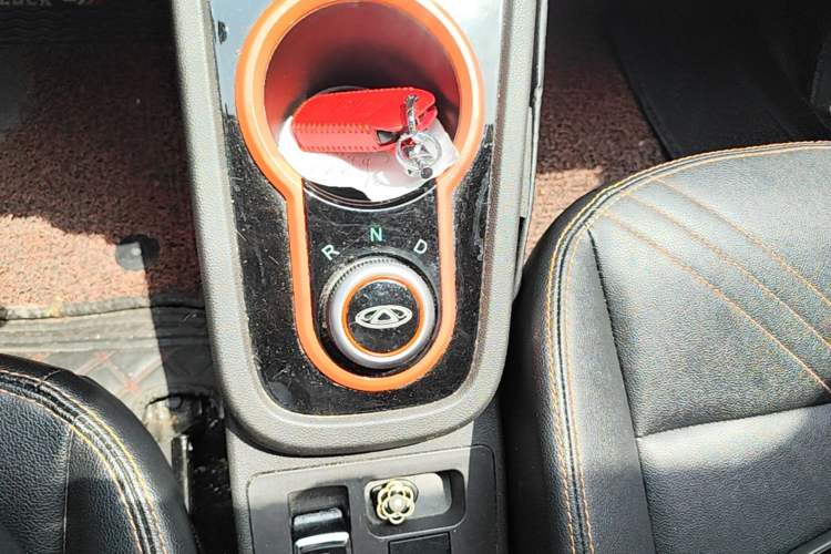 Used Chery QQ Little Ant 2021 150 000 Yuan "Ant Fan" Edition New Ant Xuan Version Lithium-NMC Battery Gear Lever