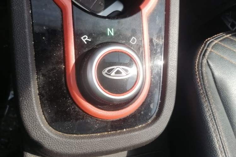 Used Chery QQ Little Ant 2021 200 000 Yuan "Ant Fan" Edition Energized Version NMC Lithium Battery 301 km Gear Lever