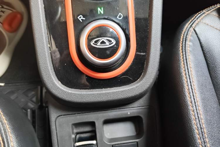 Used Chery QQ Little Ant 2021 150 000 Yuan Ant Fan Edition New Ant Cool Version Lithium Iron Phosphate Gear Lever
