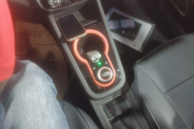 Used Chery QQ Little Ant 2021 150 000 Yuan Ant Fan Edition Ant Cool Version Lithium Iron Phosphate Gear Lever
