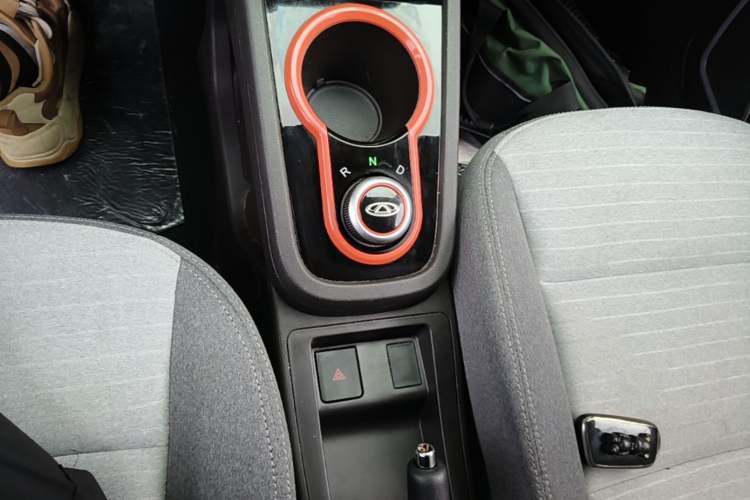 Used Chery QQ Little Ant 2021 150 000 Yuan "Ant Fan" Edition Ant Cool Version with Ternary Lithium Gear Lever