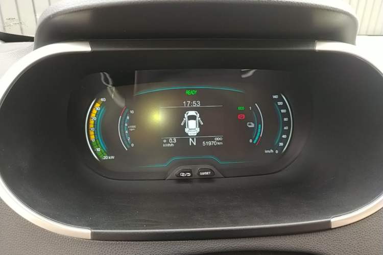 Used Chery QQ Little Ant 2021 150 000 Yuan "Ant Fan" Edition New Ant Cool Version Lithium-Ion Battery Instrument Cluster