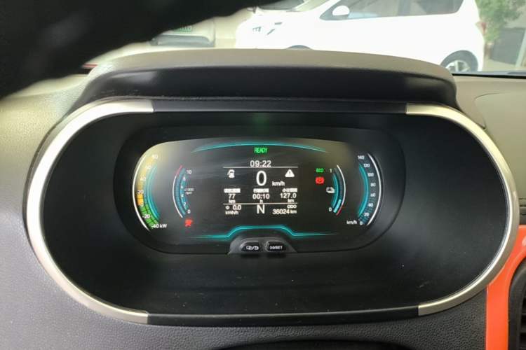 Used Chery QQ Little Ant 2021 200 000 Yuan "Ant Fan" Edition Energized Version NMC Lithium Battery 301 km Instrument Cluster