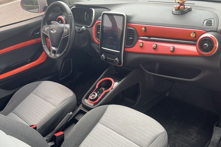 Used Chery QQ Little Ant 2021 150 000 Yuan Ant Fan Edition Ant Cool Version Lithium Iron Phosphate Interior 1
