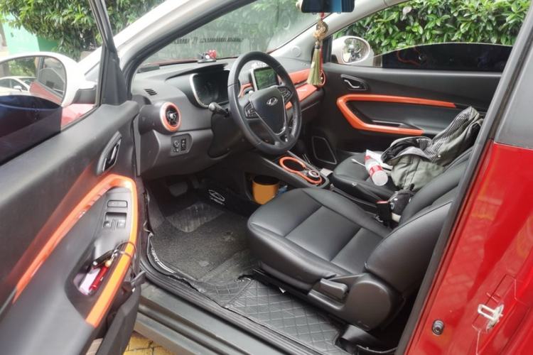 Used Chery QQ Little Ant 2021 150 000 Yuan Ant Fan Edition Ant Cool Version Lithium Iron Phosphate Interior 2