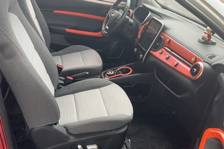 Used Chery QQ Little Ant 2021 150 000 Yuan Ant Fan Edition Ant Cool Version Lithium Iron Phosphate Interior 4