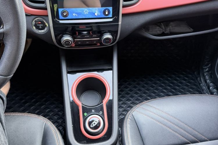 Used Chery QQ Little Ant 2021 150 000 Yuan Ant Fan Edition New Ant Cool Version Lithium Iron Phosphate Interior 6