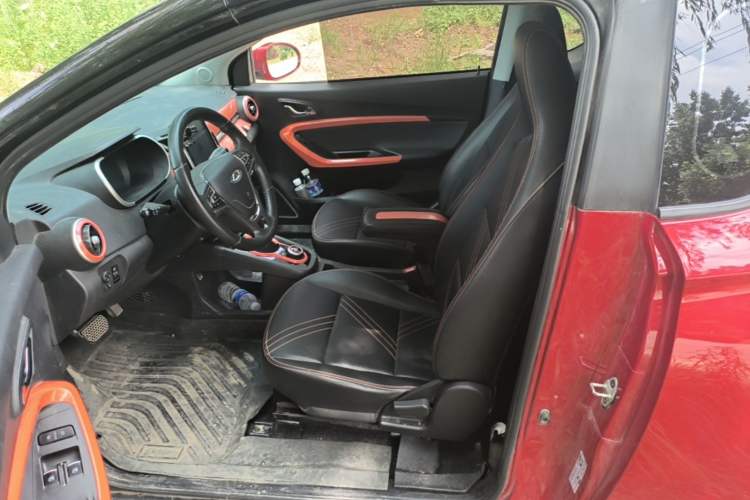 Used Chery QQ Little Ant 2021 150 000 Yuan "Ant Fan" Edition New Ant Cool Version Lithium-Ion Battery Left Front Seat