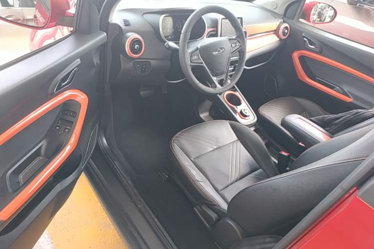 Used Chery QQ Little Ant 2021 200 000-Yuan Ant Fan Edition Energetic Version NMC Lithium Battery 301 km Left Front Seat