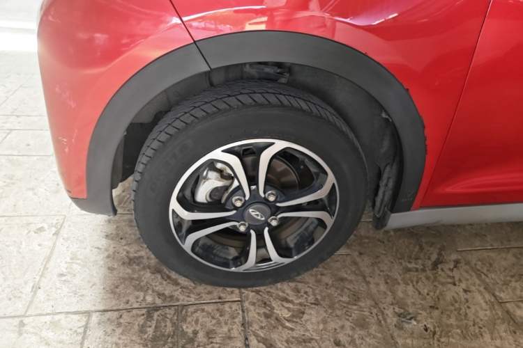 Used Chery QQ Little Ant 2021 150 000 Yuan Ant Fan Edition New Ant Cool Version Lithium Iron Phosphate Left Front Wheel Hub
