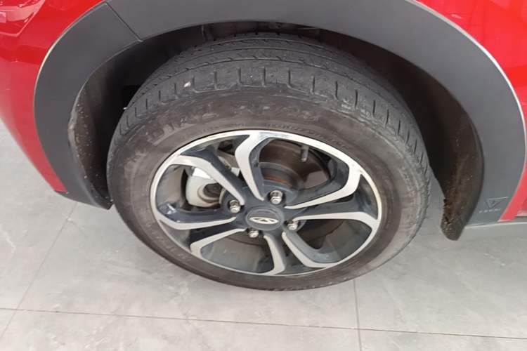 Used Chery QQ Little Ant 2021 150 000 Yuan "Ant Fan" Edition New Ant Cool Version Lithium-Ion Battery Left Front Wheel Hub