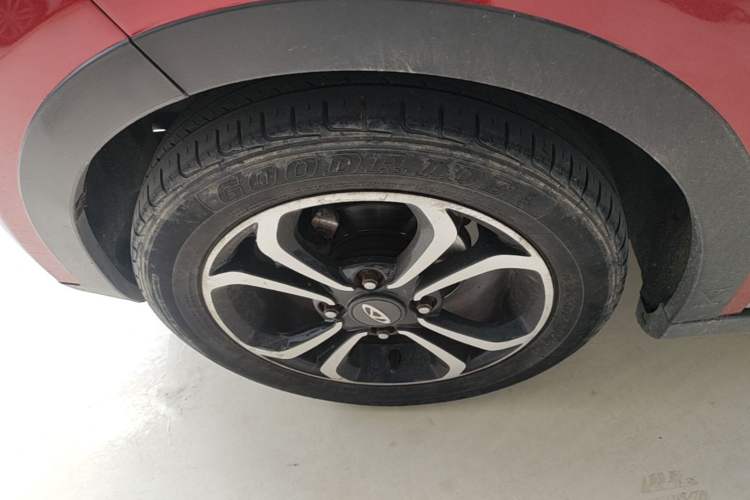 Used Chery QQ Little Ant 2021 150 000 Yuan Ant Fan Edition Ant Cool Version Lithium Iron Phosphate Left Front Wheel Hub