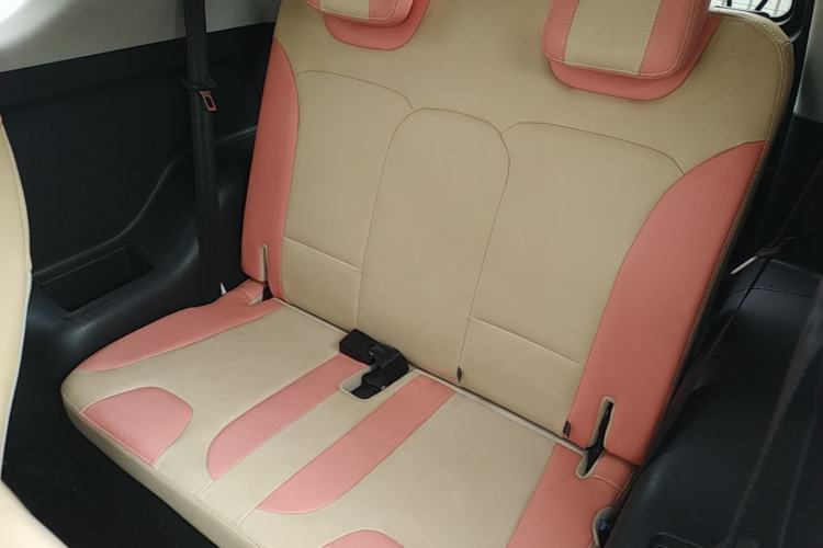 Used Chery QQ Little Ant 2021 150 000 Yuan "Ant Fan" Edition New Ant Cool Version Lithium-Ion Battery Left Rear Seat