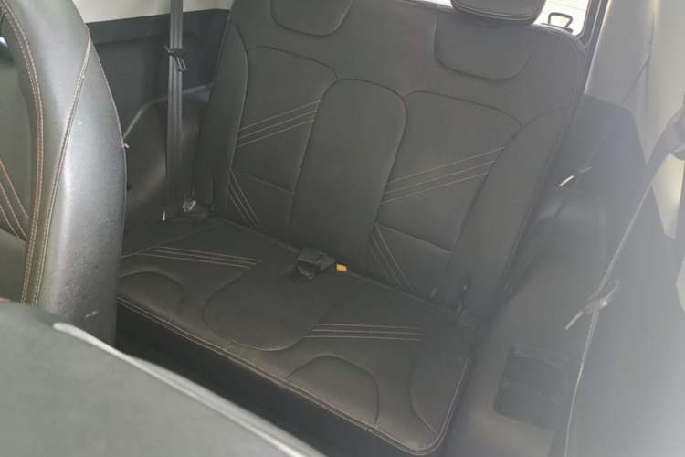 Used Chery QQ Little Ant 2021 200 000 Yuan "Ant Fan" Edition Energized Version NMC Lithium Battery 301 km Left Rear Seat