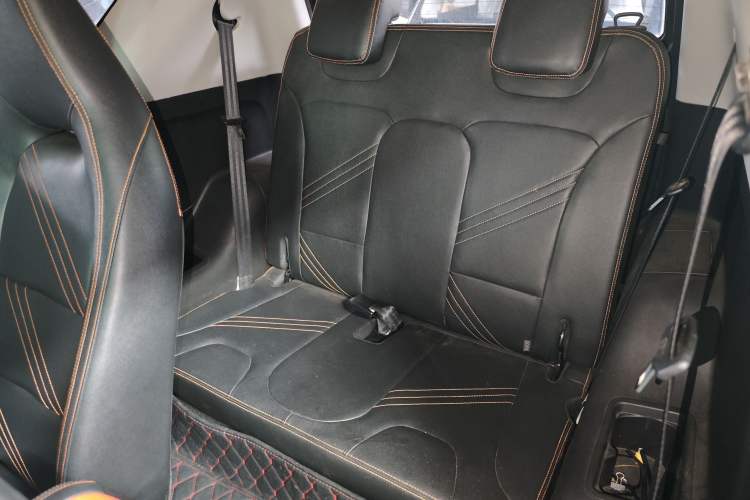 Used Chery QQ Little Ant 2021 200 000-Yuan Ant Fan Edition Talent Version NMC Battery 408 km续航 Left Rear Seat
