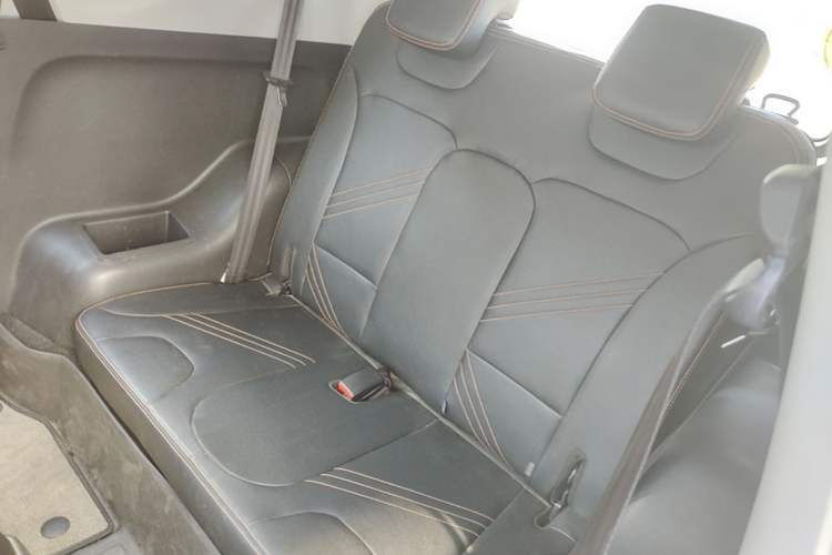 Used Chery QQ Little Ant 2021 200 000 Yuan "Ant Fan" Edition Energized Version NMC Lithium Battery 301 km Left Rear Seat