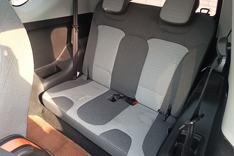 Used Chery QQ Little Ant 2021 150 000 Yuan Ant Fan Edition Ant Stylish Version Lithium-Ion Battery Left Rear Seat
