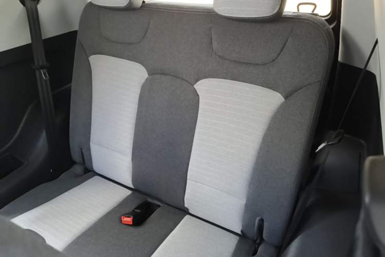 Used Chery QQ Little Ant 2021 150 000 Yuan "Ant Fan" Edition Ant Cool Version with Ternary Lithium Left Rear Seat