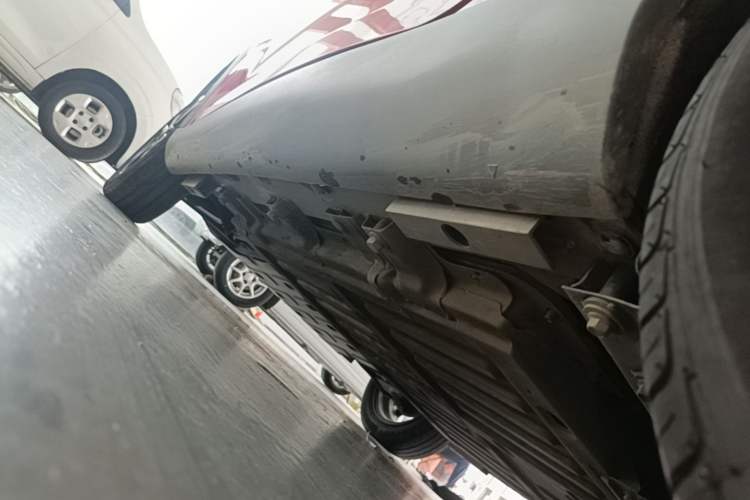 Used Chery QQ Little Ant 2021 200 000 Yuan "Ant Fan" Edition Energized Version NMC Lithium Battery 301 km Left Side Sill
