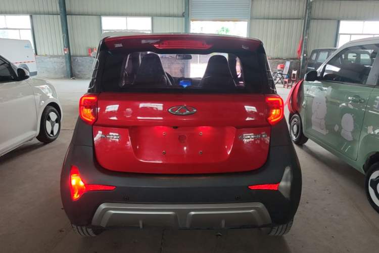Used Chery QQ Little Ant 2021 200 000-Yuan Ant Fan Edition Talent Version NMC Battery 301 km Rear